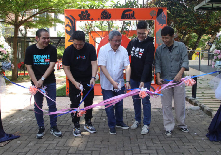 TENGAH PEOPLE AND PLACE SYNTHESIS HUIS