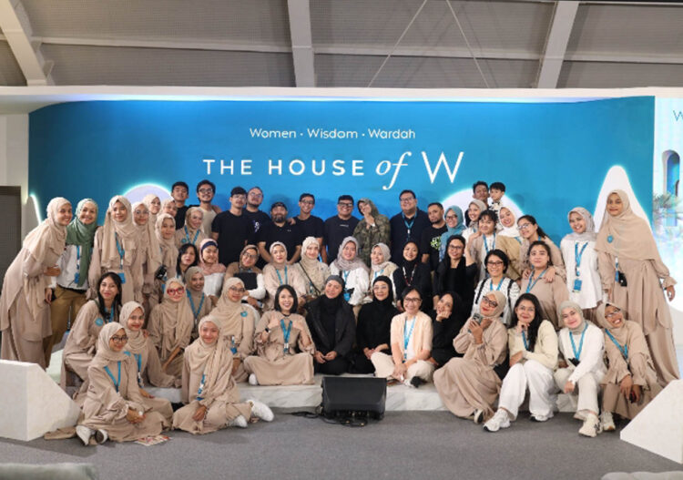 Akusara Production The House of W