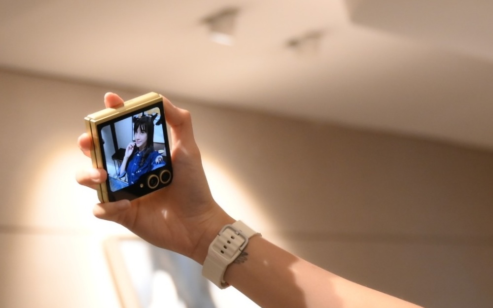 AI Galaxy Foldable, Galaxy Z Flip6, Galaxy Z Flip6