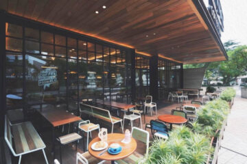 Kafe di Pacific Place