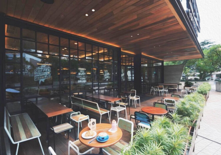 Kafe di Pacific Place