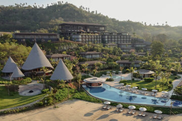 TA’AKTANA Labuan Bajo, The Luxury Collection, Marriott International, Luxury Resort, Labuan Bajo, Festive Season, Flores Culture, Luxury Travel, Christmas Celebration, New Year Celebration, Indonesia Tourism