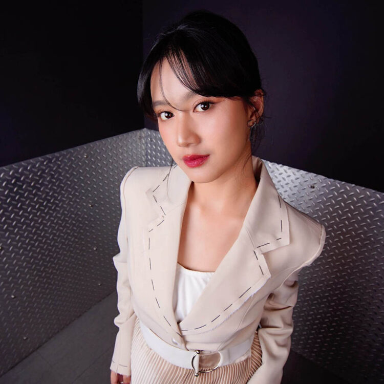 Alika Shafira Tentang Diriku