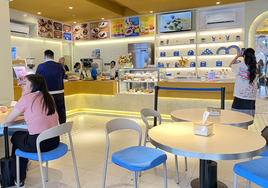 Hangout di Hampton Square: Jelajah 5 Tenant Kuliner dalam Satu Kawasan
