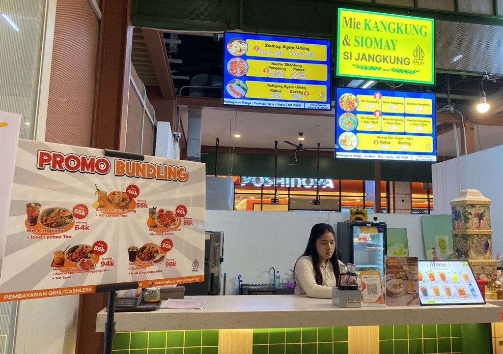 Kuliner Hampton Square